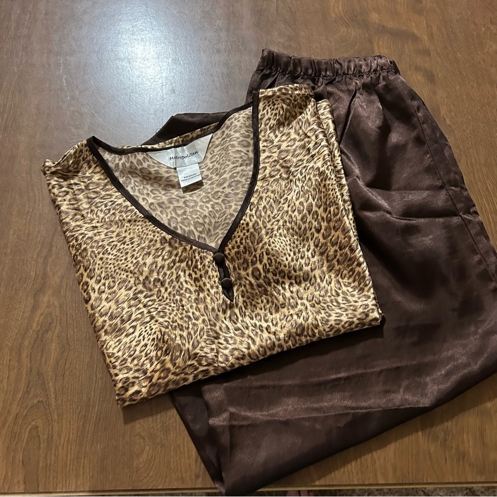 Animal print jammies M
